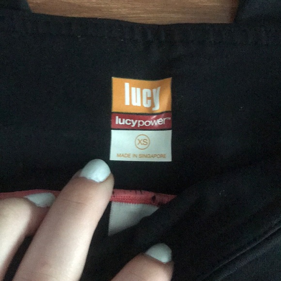 Lucy cropped & flared athletic pants - Picture 2 of 3